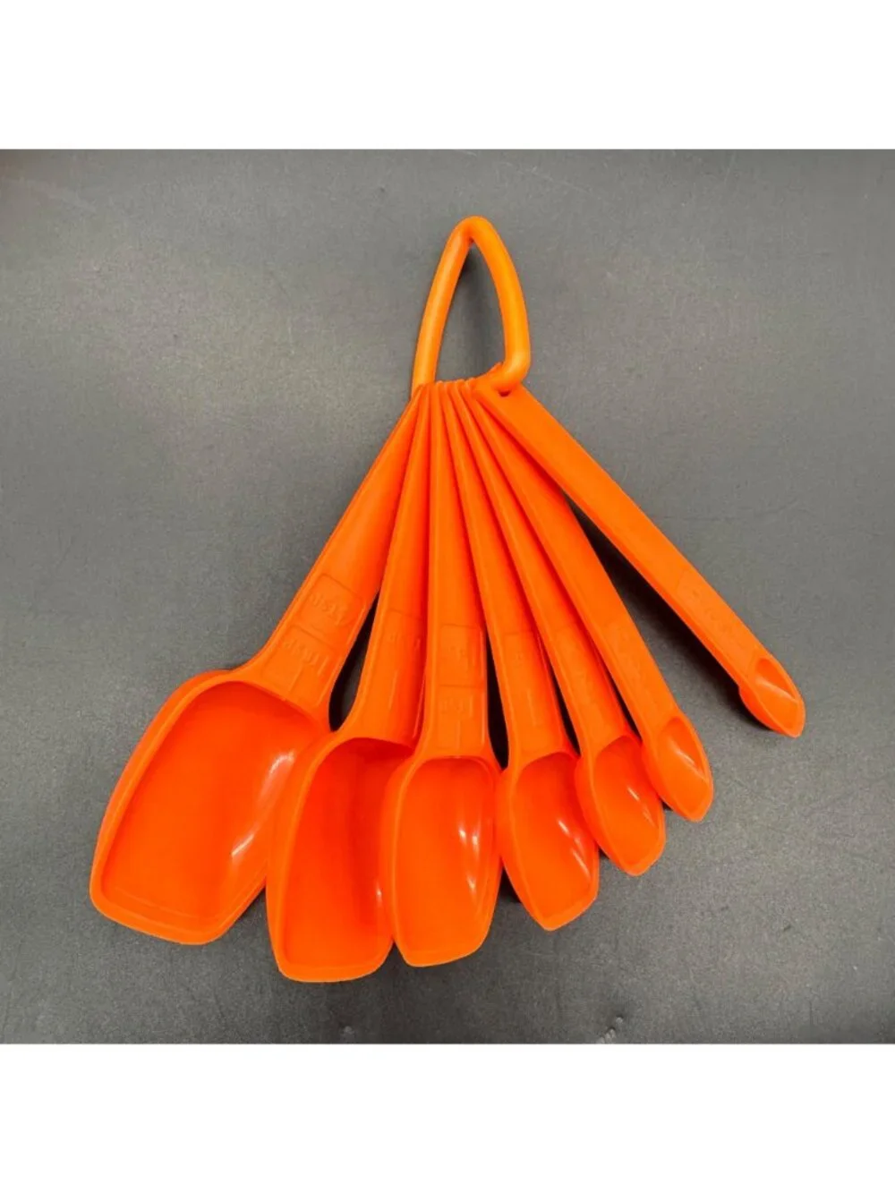 Vintage Tupperware Orange Measuring Cups Spoons Hanger Set 70s USA Retro Kitchen